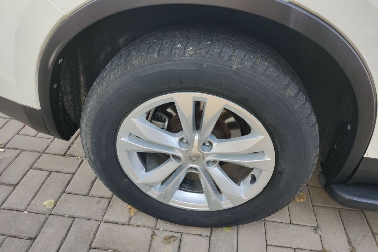 雷诺 科雷傲 2017款 2.0L 两驱领先版车身外观6002