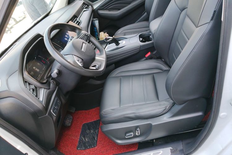 哈弗F7 2019款 1.5T 两驱i型 国VI中控内饰19