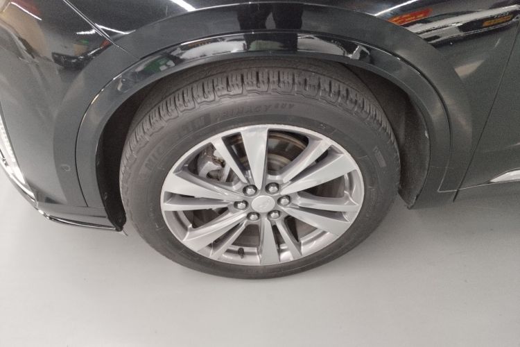 凯迪拉克XT6 2020款 28T 六座四驱豪华型车身外观6007