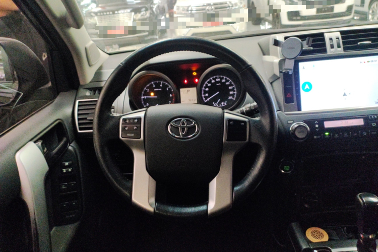 丰田 普拉多 2016款 2.7L 自动标准版局部细节13