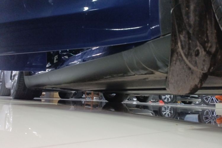 特斯拉 Model Y 2022款 改款 后轮驱动版局部细节9001