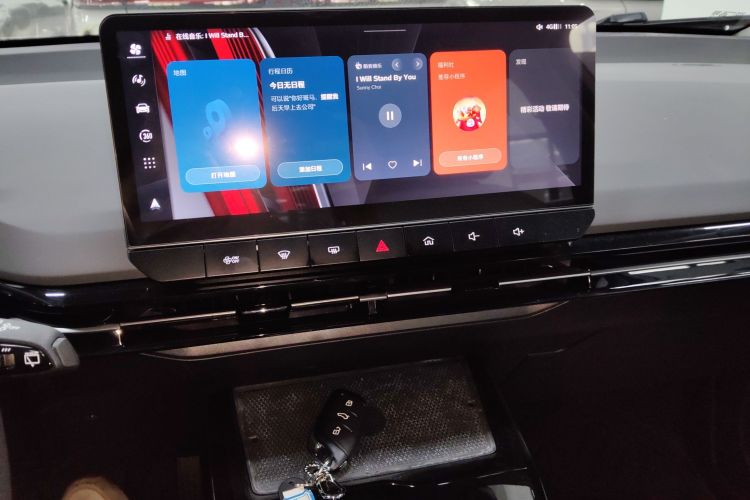 名爵 MG4 EV 2023款 415km 出海冠军版中控内饰16