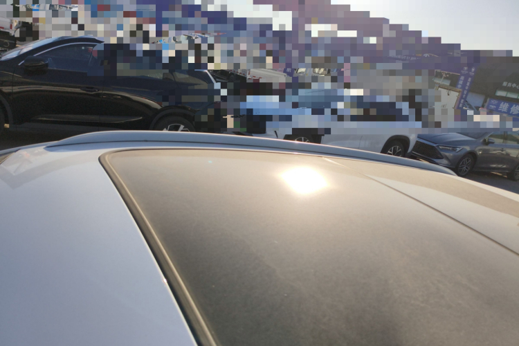 比亚迪 宋PLUS新能源 2025款 DM-i 智驾版 112KM 尊荣型局部细节57