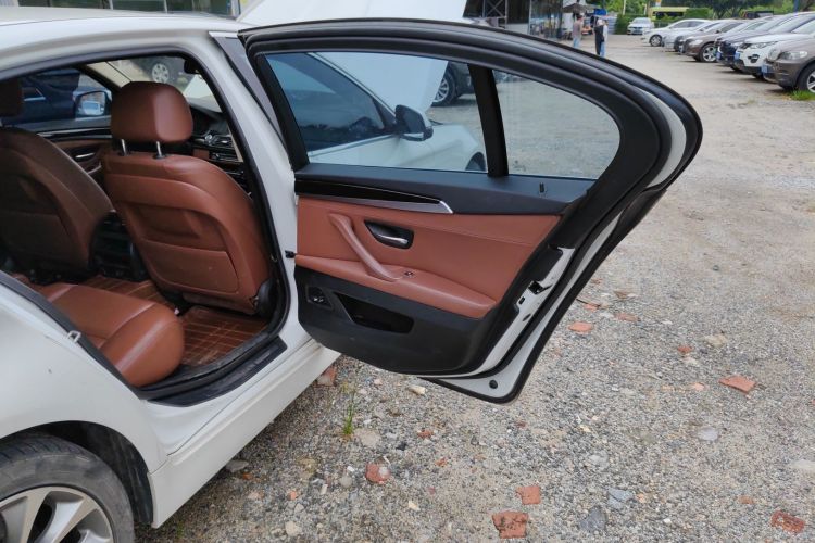 宝马5系 2017款 525Li 领先型中控内饰7006