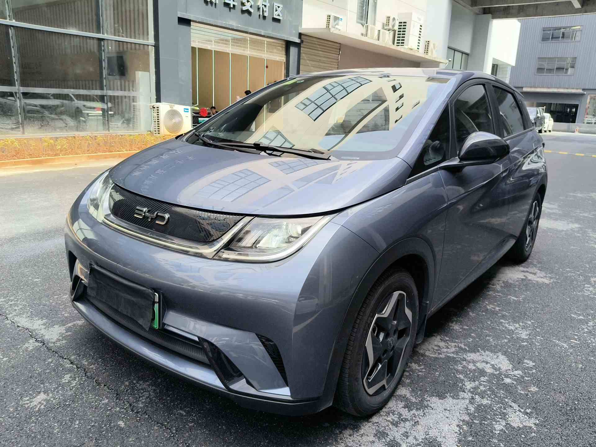 比亚迪 海豚 2025款 420km 活力版(2)