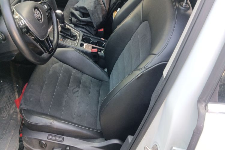 大众 高尔夫 2018款 280TSI 自动旗舰型局部细节19