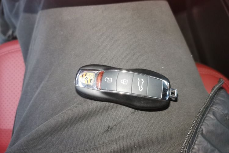 保时捷 2022款 Macan 2.0T中控内饰11