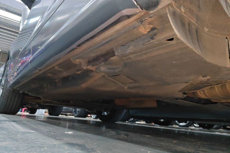 奥迪Q5L 2018款 40 TFSI 荣享时尚型 国V局部细节9002