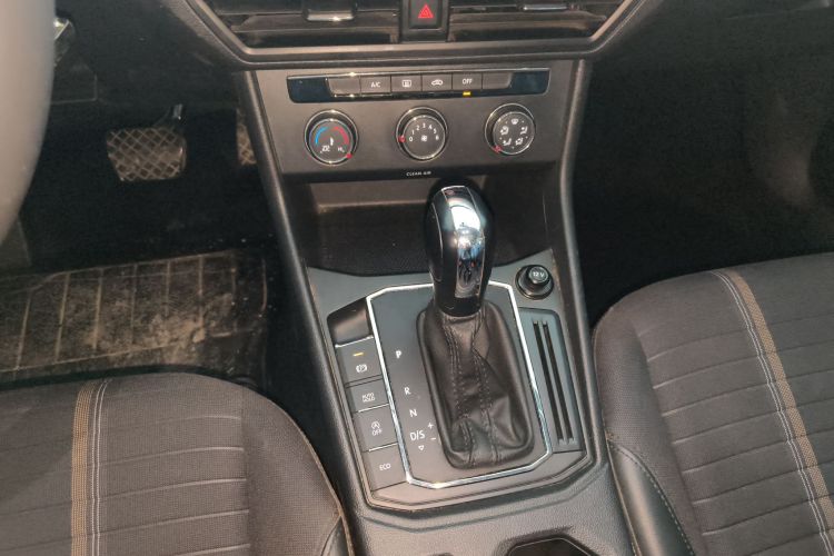 大众 朗逸 2021款 280TSI DSG舒适版中控内饰18