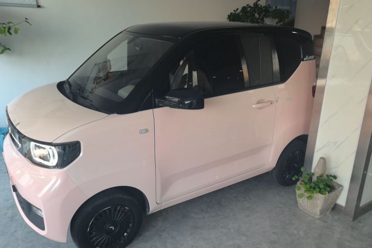 五菱汽车 宏光MINIEV 2022款 马卡龙臻享款 磷酸铁锂车身外观4