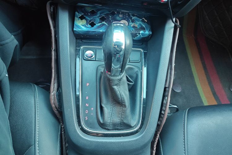 大众 速腾 2017款 230TSI 自动舒适型中控内饰18