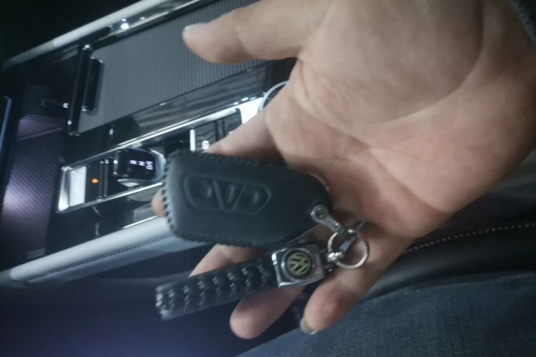 大众 途昂 2021款 380TSI 四驱豪华版中控内饰7001