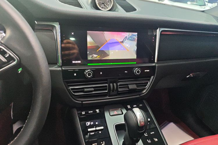 保时捷 2024款 Macan 2.0T中控内饰16