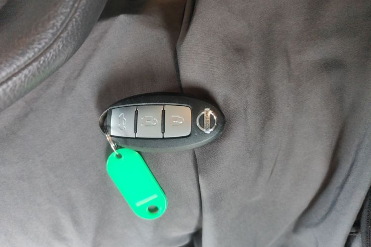 日产 天籁 2021款 2.0L XE 专享版中控内饰7001