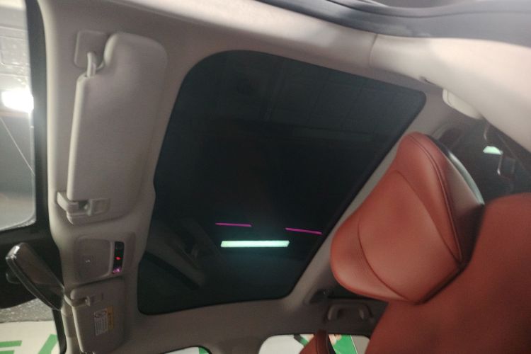 小鹏P7 2022款 480N+局部细节22