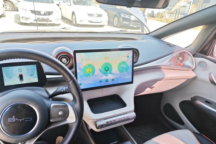 比亚迪 海豚 2021款 405km 自由版中控内饰12