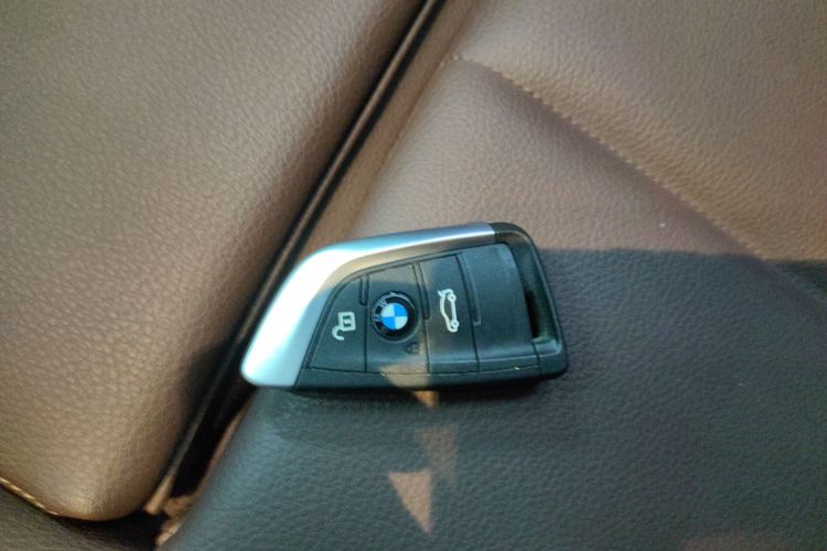 宝马X1 2022款 sDrive25Li 领先型中控内饰11