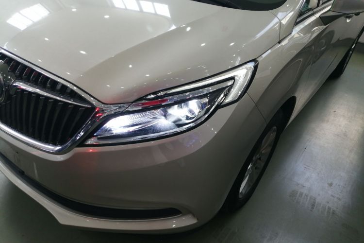 别克GL8 2018款 ES 28T 舒适型 国VI局部细节36