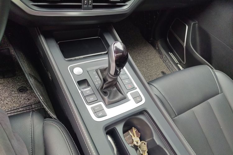 比亚迪 唐 2019款 2.0T 自动智联尊驭型 5座 国VI局部细节18