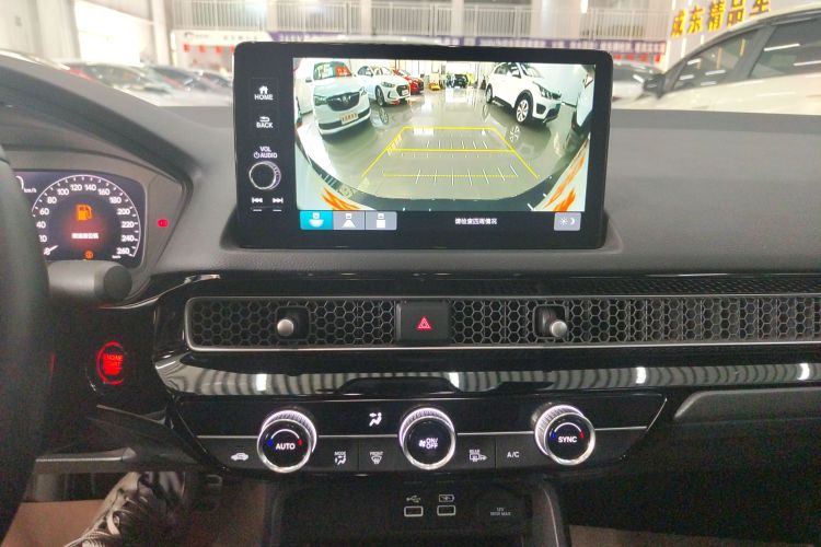本田 思域 2022款 240TURBO CVT燃动版中控内饰16