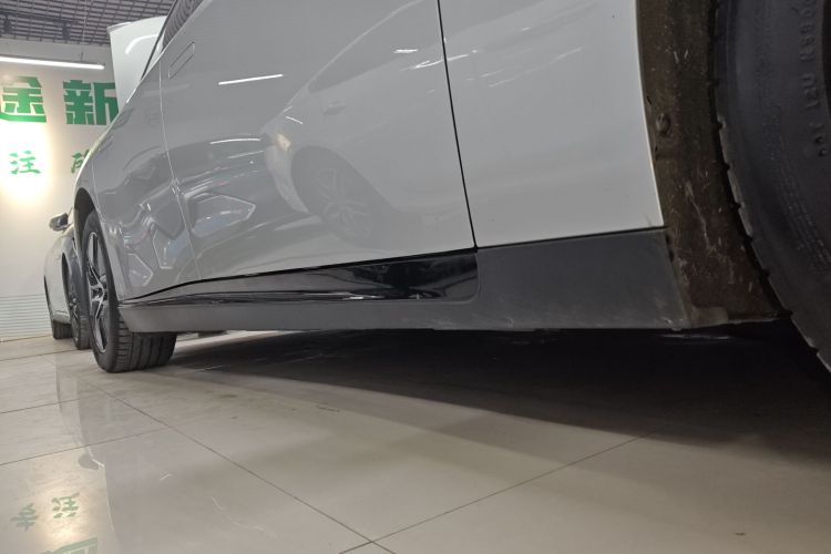 小鹏P7 2023款 P7i 702 Pro局部细节9001