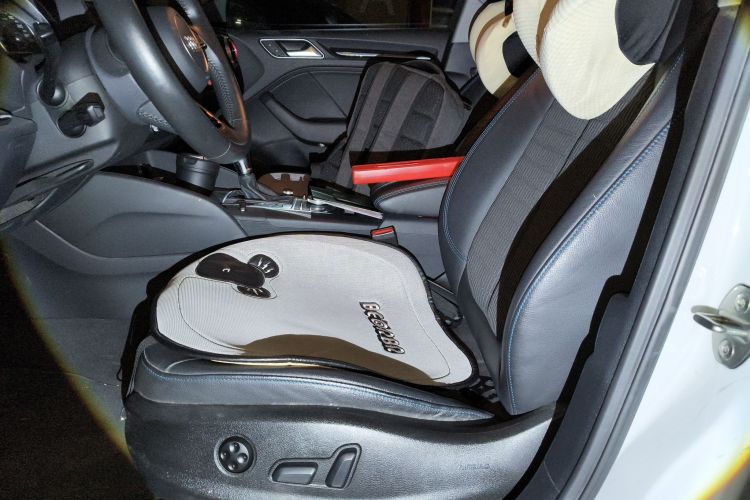 奥迪A3 2020款 Limousine 35 TFSI 时尚型 国VI中控内饰19