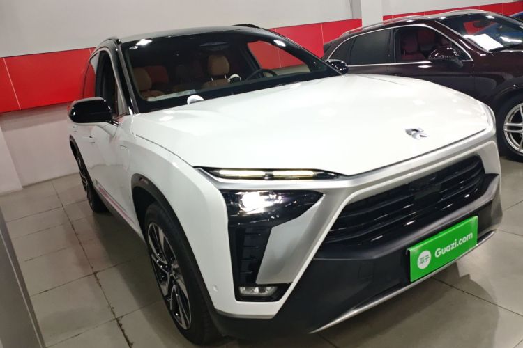 蔚来ES8 2022款 75kWh 六座版车身外观3