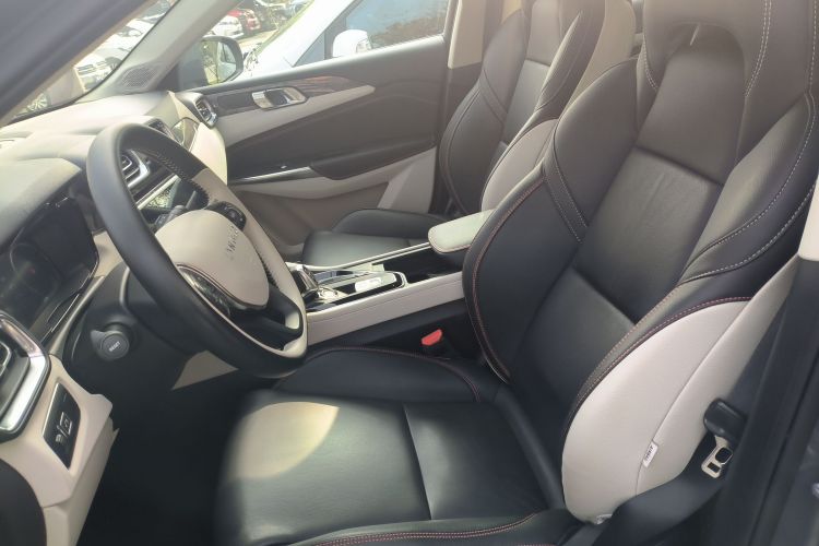 领克02 2019款 1.5T DCT两驱耀版 国VI中控内饰19