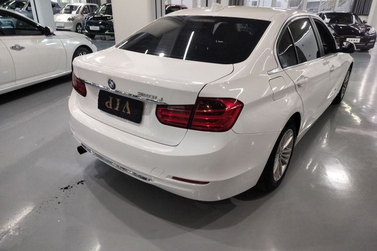 宝马3系 2015款 316Li 时尚型车身外观9