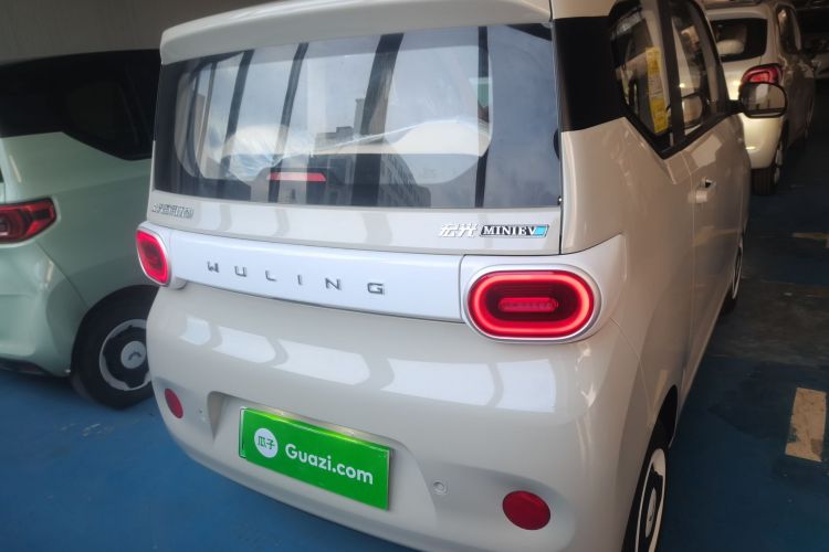 五菱汽车 宏光MINIEV 2024款 第三代 215km 青春版车身外观6004