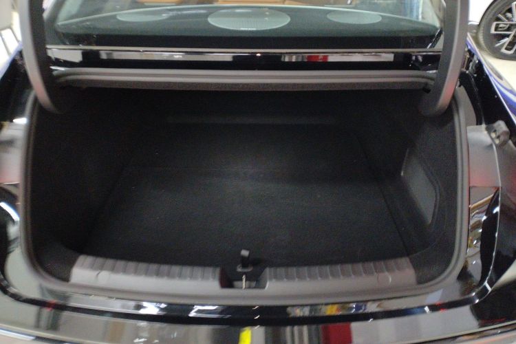 吉利银河 银河星耀8 2025款 130km EM-i 尊贵版局部细节23