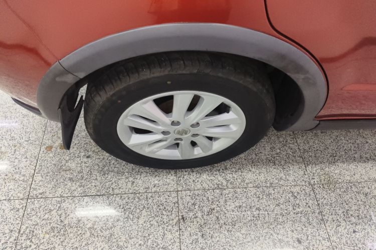 铃木 天语 SX4 2013款 1.6L 自动酷锐型车身外观6008