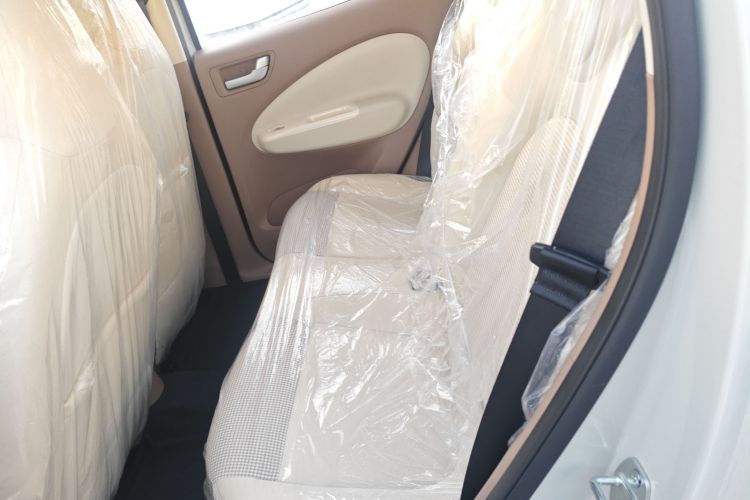 五菱汽车 宏光MINIEV 2025款 四门版 进阶款中控内饰21