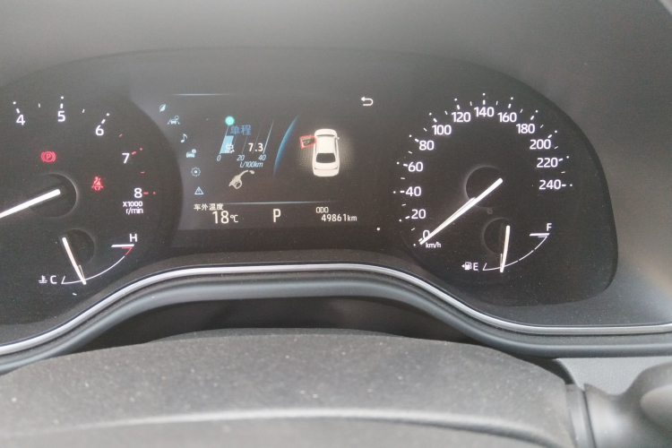 丰田 亚洲龙 2021款 2.5L 豪华版中控内饰15