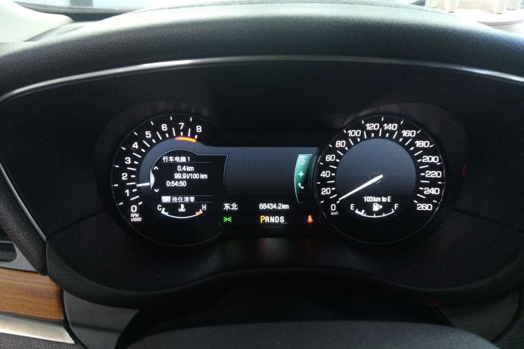 林肯MKC 2014款 2.0T 两驱尊雅版中控内饰14