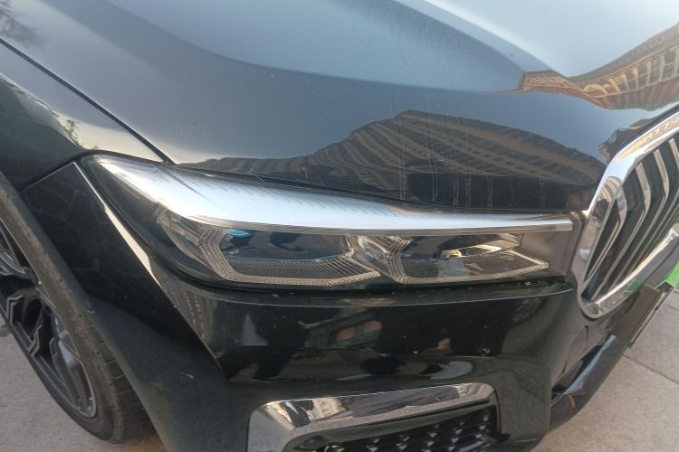 宝马7系 2010款 760Li车身外观8