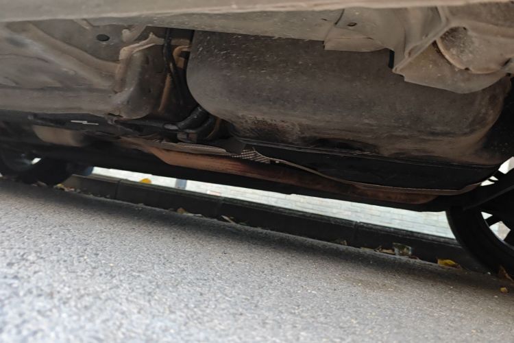 吉利汽车 帝豪 2023款 第4代冠军版 1.5L CVT尊贵型局部细节9003