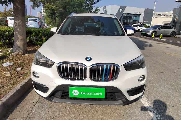 宝马X1 2018款 sDrive18Li 时尚型车身外观2