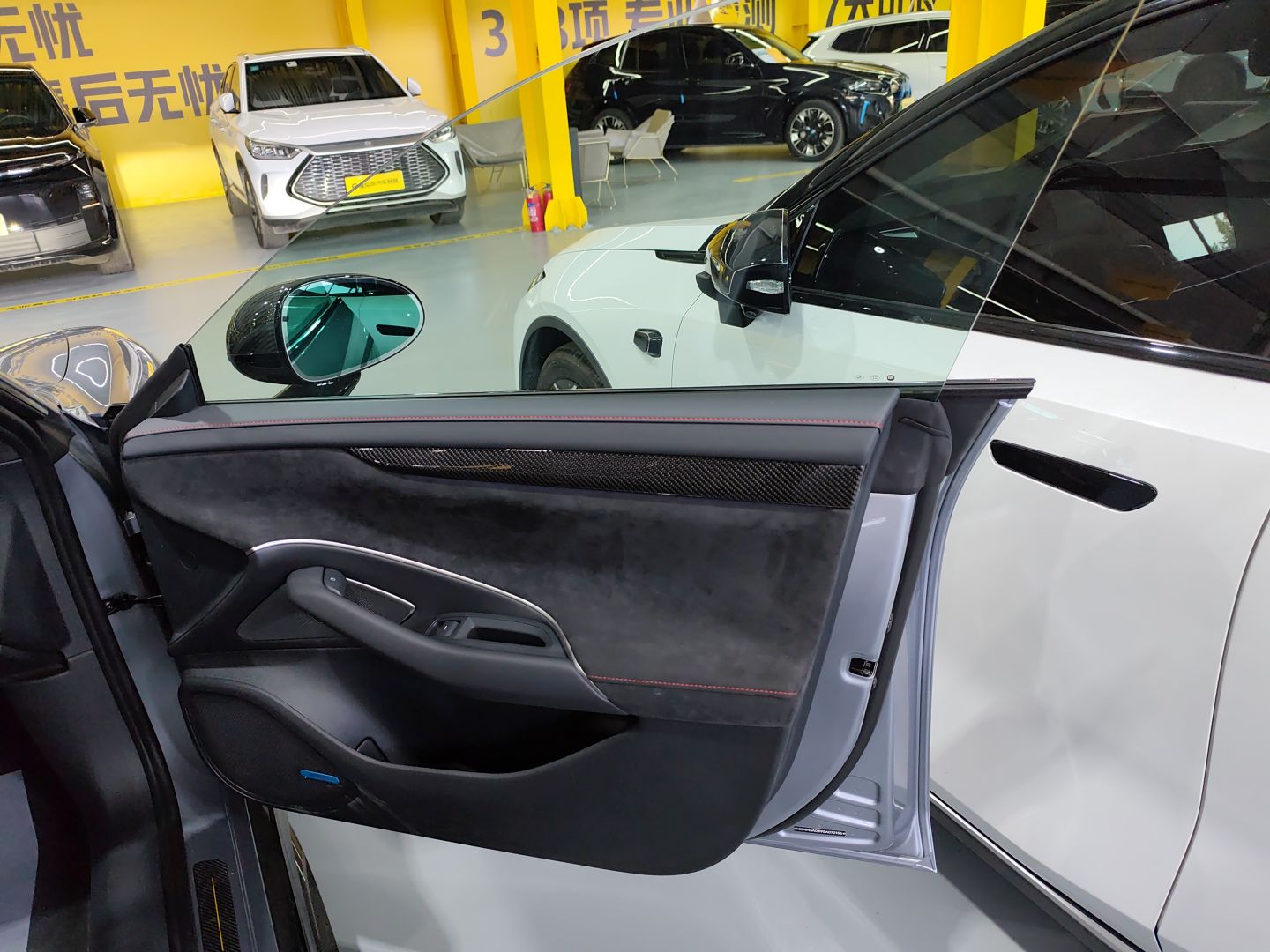 小米汽车 小米SU7 Ultra 2025款 Ultra