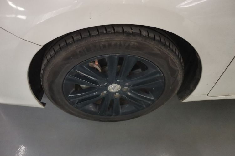 雷克萨斯ES 2014款 250 精英版车身外观6007