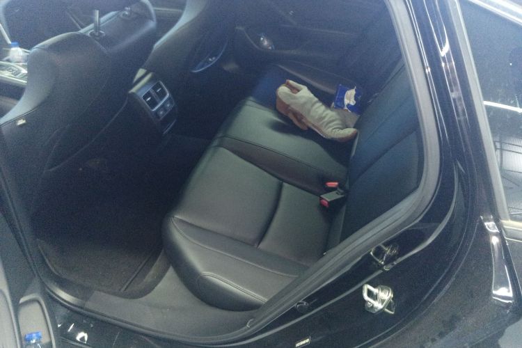 本田 雅阁 2022款 锐·混动 2.0L 锐领版中控内饰7004