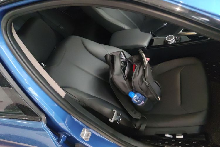 宝马3系 2017款 320Li M运动型局部细节41