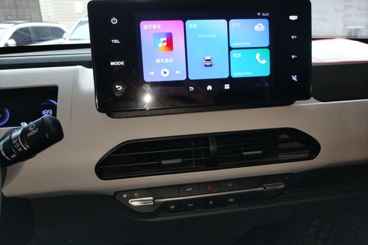 吉利银河 2024款 熊猫mini 200km 耐力熊局部细节16