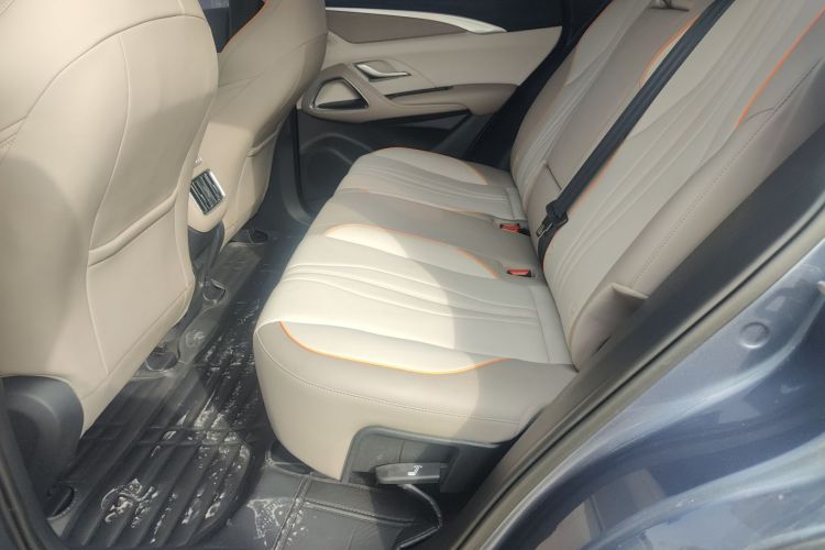 比亚迪 宋Pro新能源 2023款 冠军版 DM-i 71KM领先型中控内饰7004