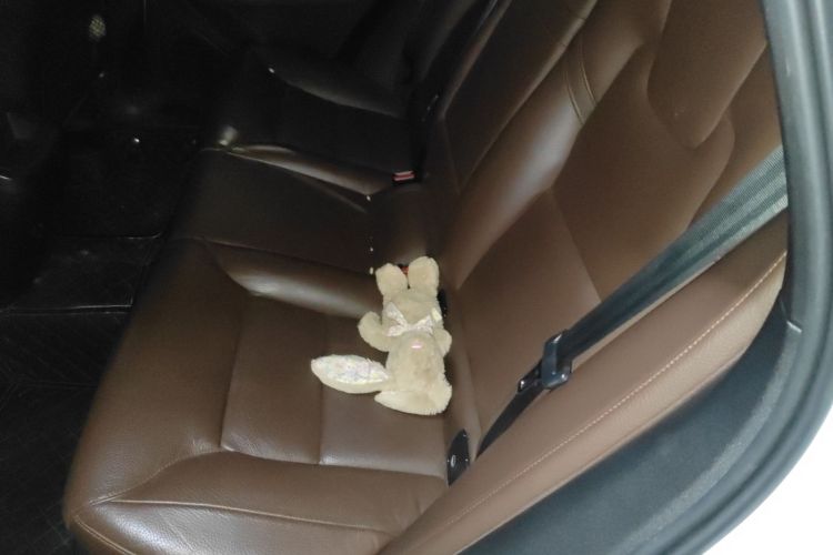 沃尔沃XC60 2021款 T5 四驱智远豪华版中控内饰21