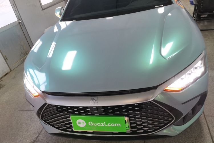 比亚迪 汉 2023款 DM-i 冠军版 121KM 尊荣型车身外观2