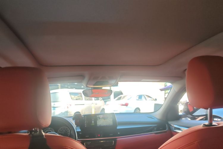 宝马X2 2023款 sDrive25i M运动曜夜版局部细节22