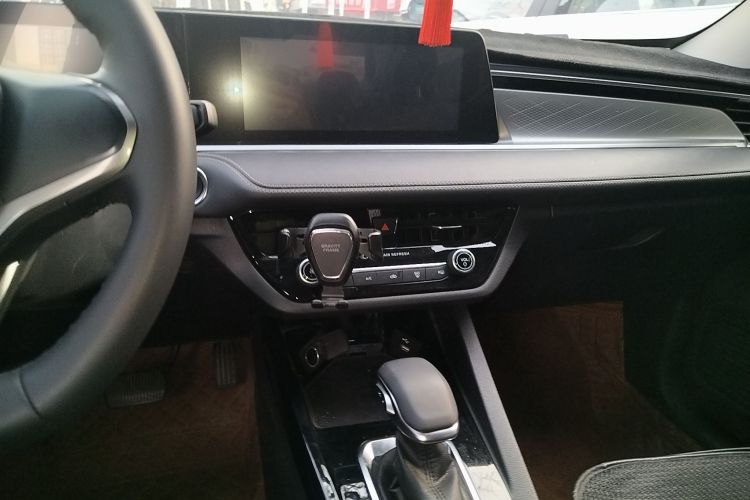 福特 福睿斯 2021款 1.5L 自动钻石版局部细节16