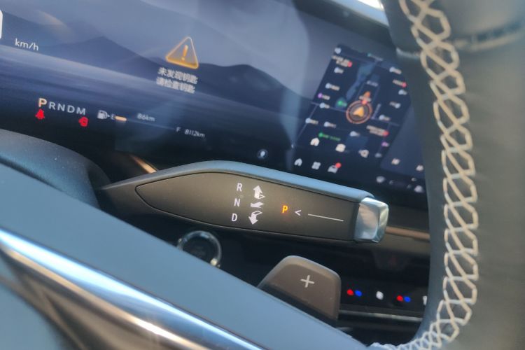 别克 2024款 昂科威S  25T 炫黑风尚版局部细节18