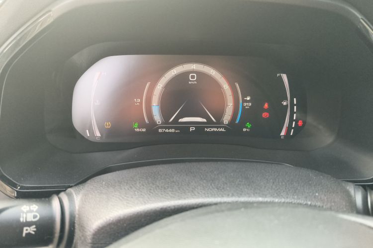 哈弗F7 2021款 1.5T 两驱i型中控内饰14